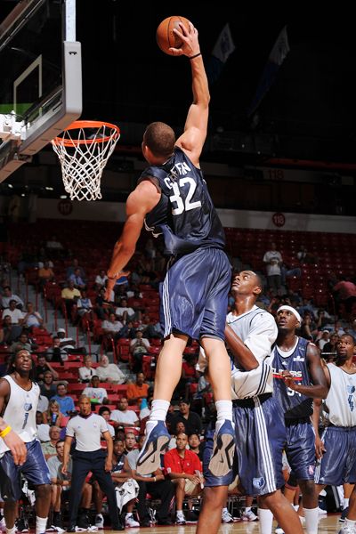 Blake Griffin doing his thing